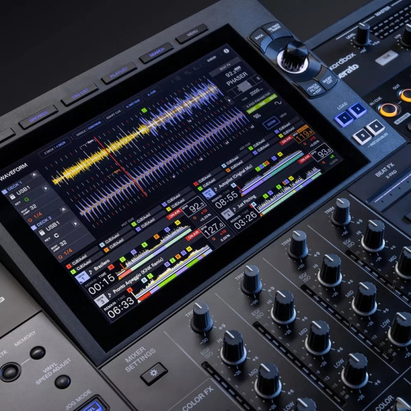 ALPHATHETA XDJ-AZ + DECKSAVER OMAGGIO Miglior Prezzo