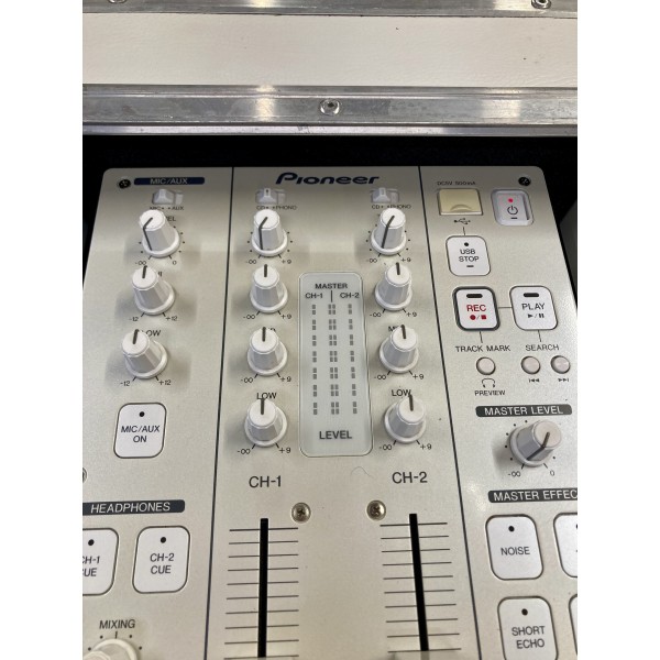 PIONEER DJ CDJ-350 + DJM-350 + PRO-350FLT WHITE BUNDLE (Usato)