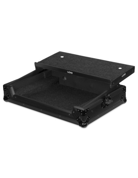 UDG ULTIMATE FLIGHT CASE NI TRAKTOR KONTROL S2 MK3 BLACK PLUS